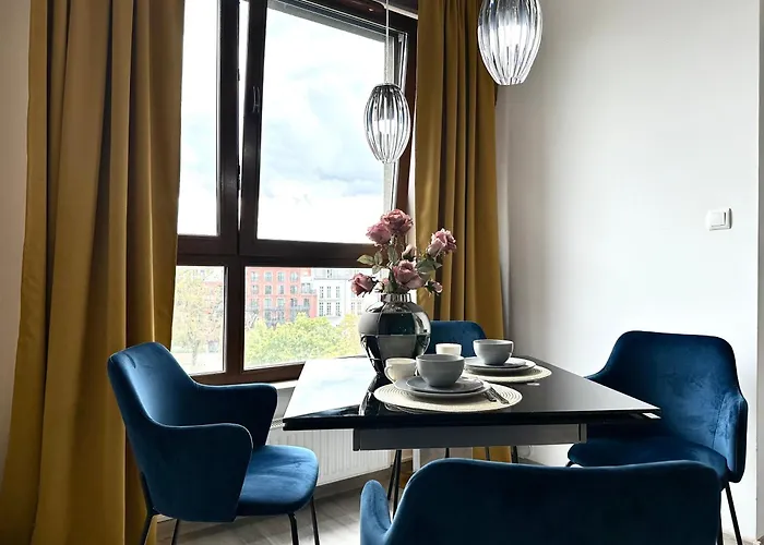 Podwale 2 31 - Self Check-in 20h - Parking & Lift Apartament